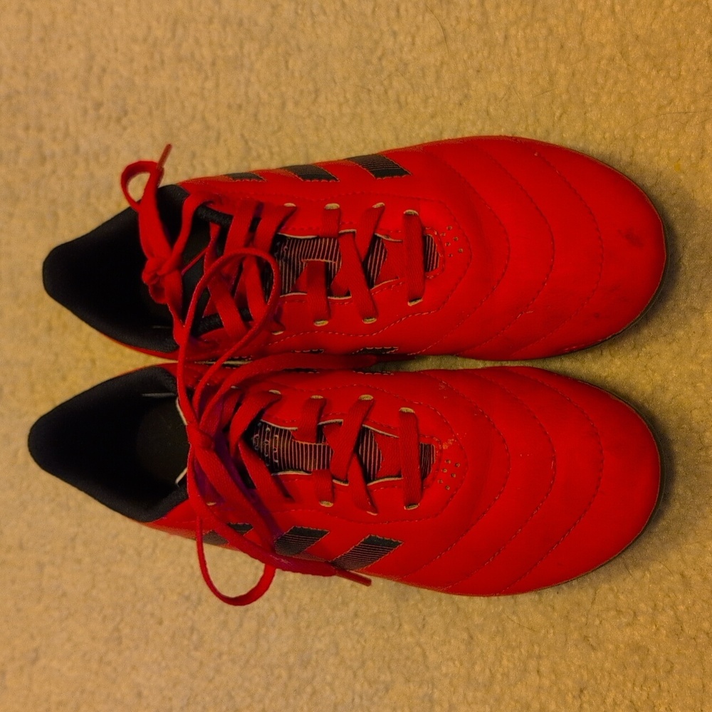 Adidas Pink and Black Soccer Cleats, Size 3
